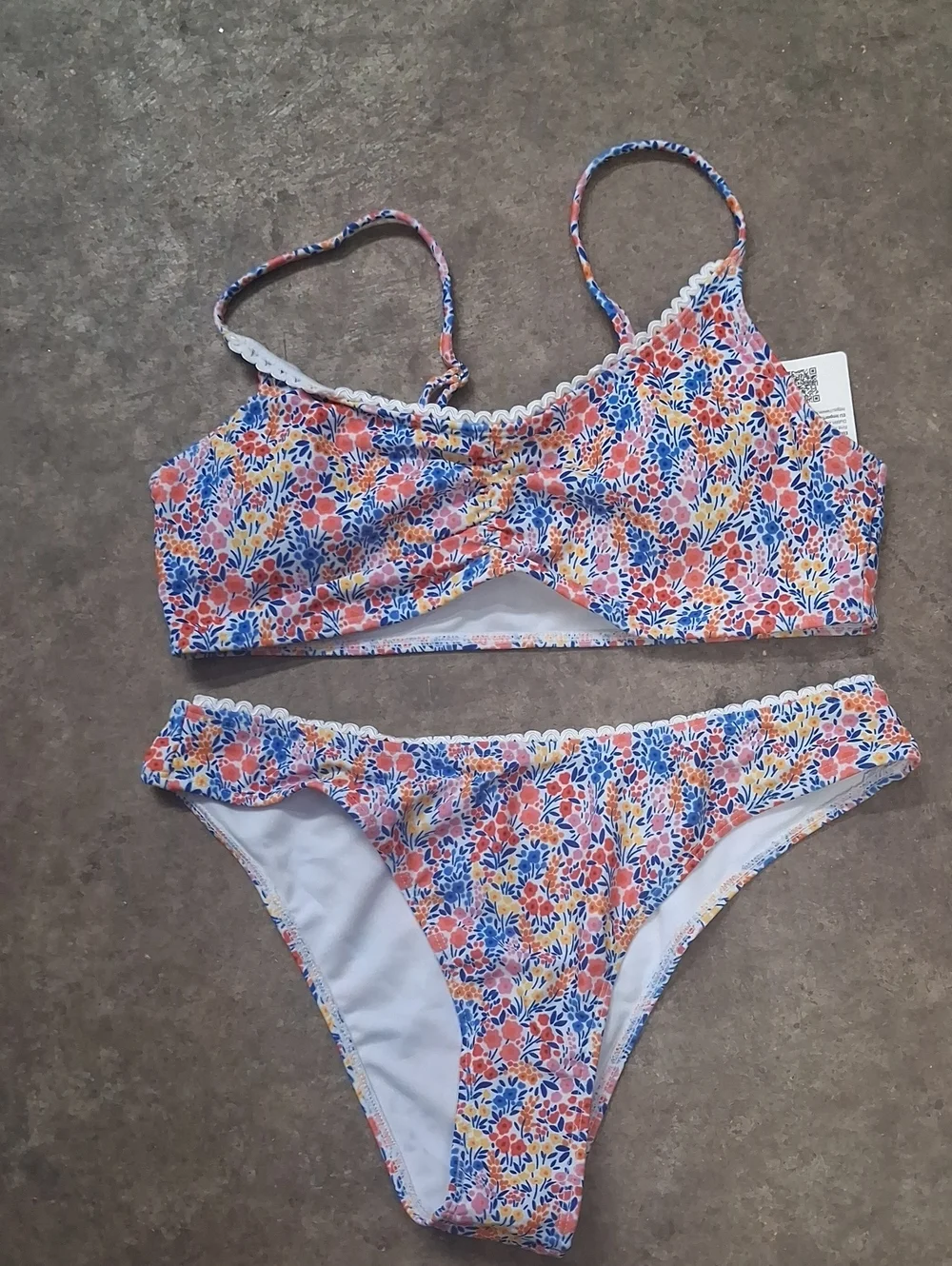 NWT Womens Floral Two-Piece Swim Set - Pink & Blue